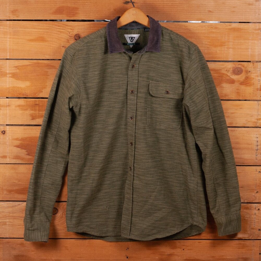 Vissla E-Cozy Polar Flannel Button Down Shirt in Green - Men's MD
